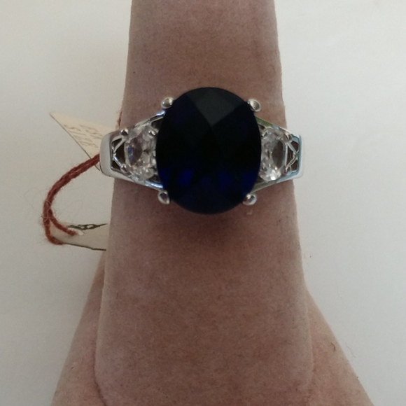 💍🆕Sterling Silver 925 Dark Sapphire Facet Stone W/2 Accent Stones NWT 9 - Picture 3 of 12
